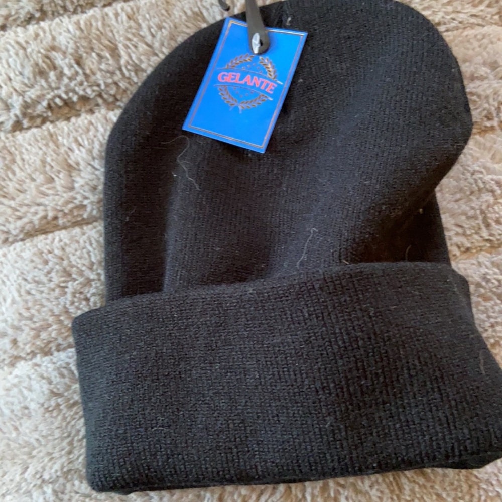 ribbed black watch cap / black / nwt / WOMENS